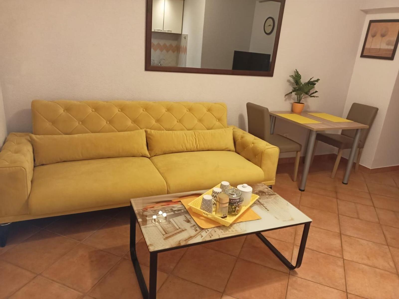 Apartment Piveta Trogir Exterior foto